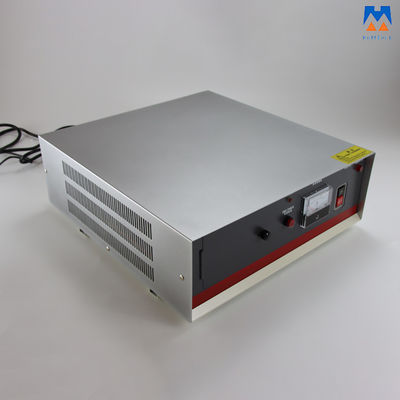 generador ultrasónico de 15KHz 2600W para la fuente de alimentación plástica de la soldadura de la tela