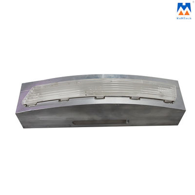 útiles ultrasónicos 15KHz o cuerno ultrasónico para la soldadura plástica de la luz trasera del automóvil